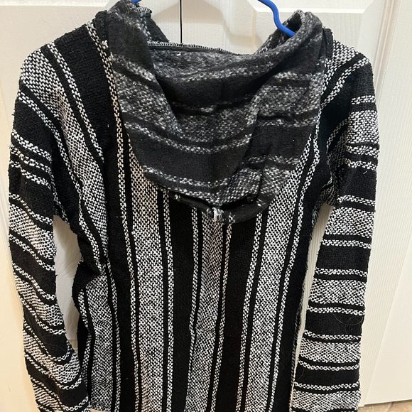 Bohemian Vagabond Sweater - Picture 1 of 3
